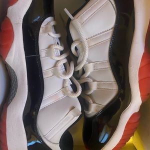 Mens Jordan 11 Low